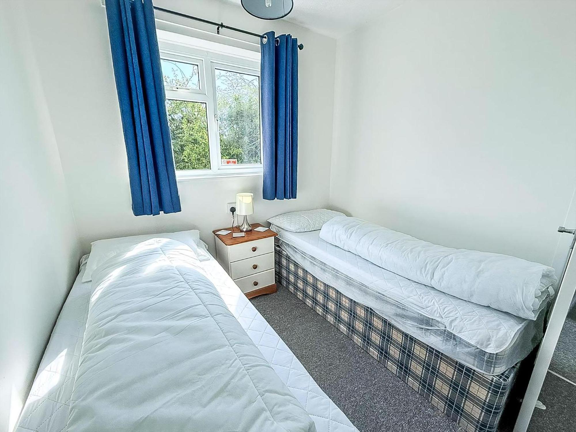 Lovely 5 Berth Chalet In The Coastal Village Of Hemsby Ref 18164B Exterior photo
